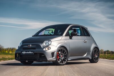 Abarth 695 BiPosto