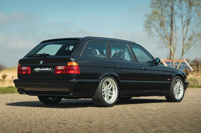 BMW E34 M5 Touring