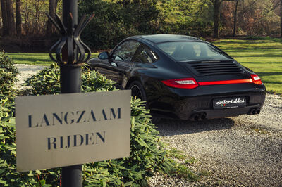 Porsche 997 Carrera 4 GTS