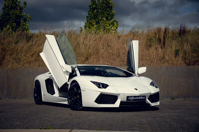 Lamborghini Aventador LP700-4