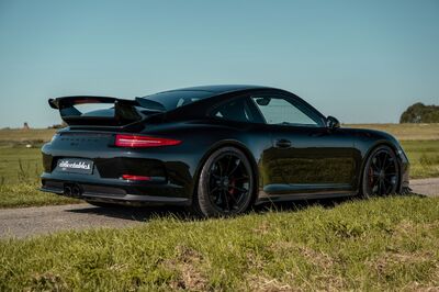 Porsche 911 GT3 (991)