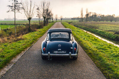 MGA Twin cam roadster