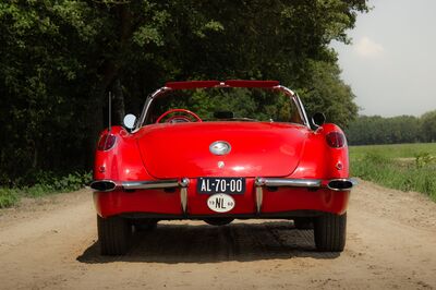 Chevrolet Corvette C1 V8 1960 injection