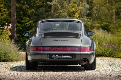 Porsche 911 (964) 3.6 Carrera 4 Coupe