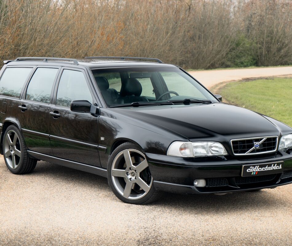 Volvo V70 R T6