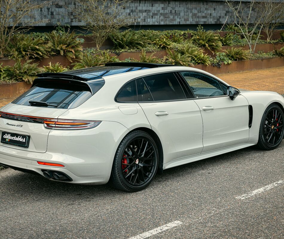 Porsche Panamera Sport Turismo GTS (2020)