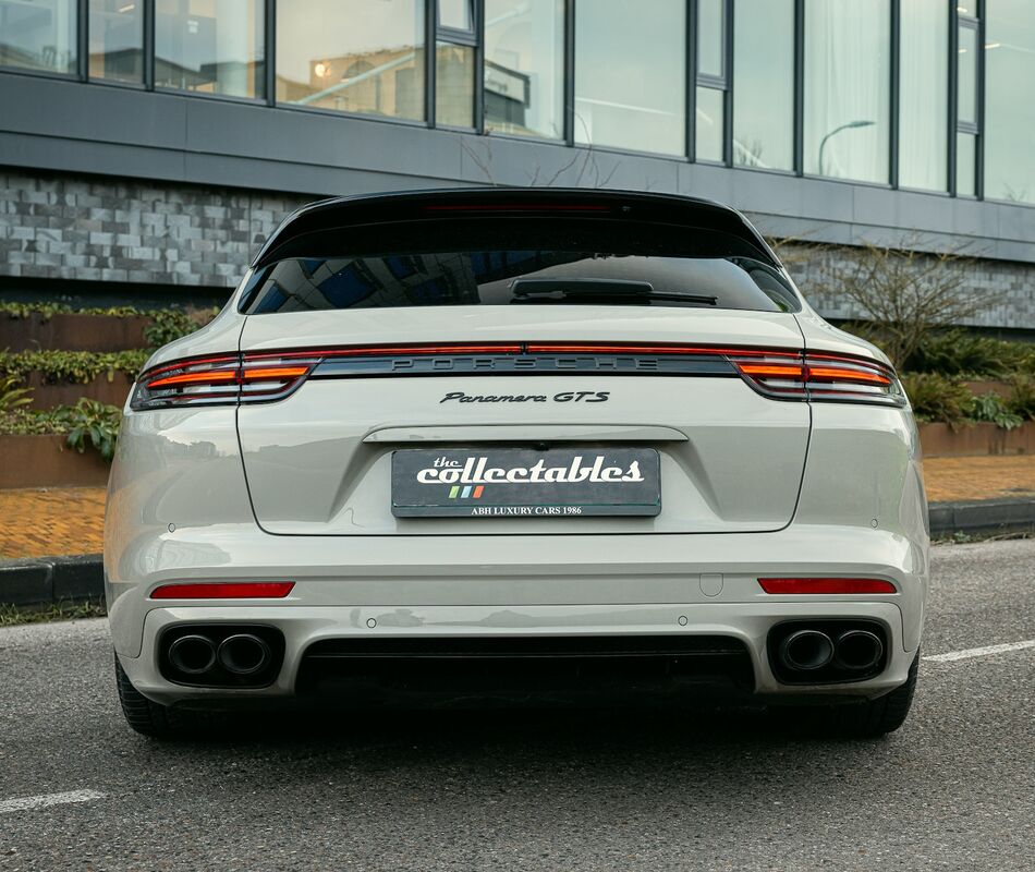 Porsche Panamera Sport Turismo GTS (2020)