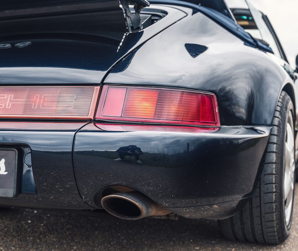 Verwacht - Porsche 911 (964) Carrera 4 Cabriolet 