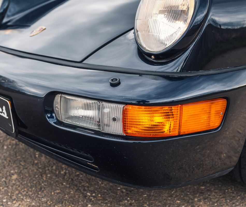 Verwacht - Porsche 911 (964) Carrera 4 Cabriolet 