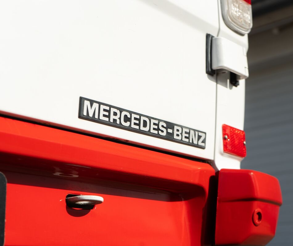 Verwacht - Mercedes 308D IJscowagen