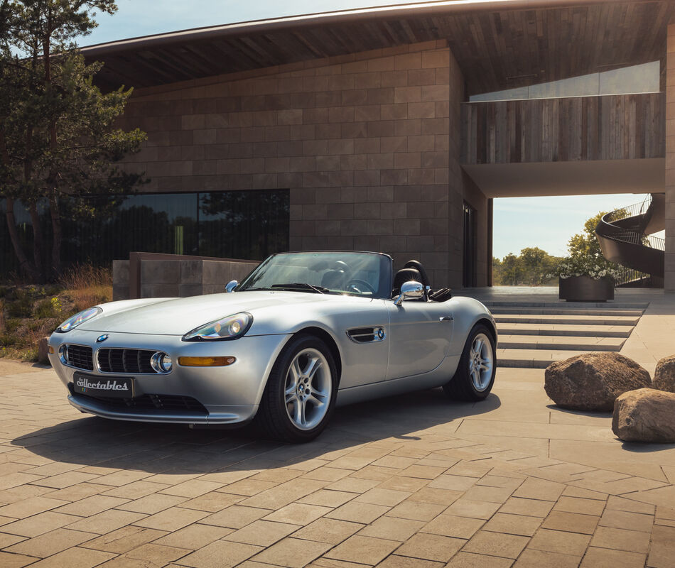Expected - BMW Z8 