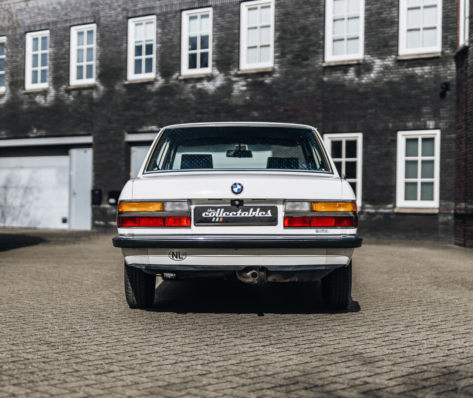 BMW 518i (E28) 