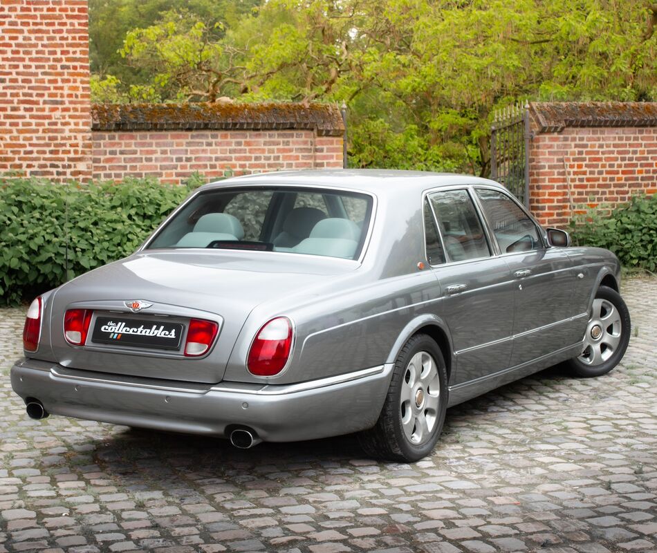 Bentley Arnage 6.8 V8 Red Label