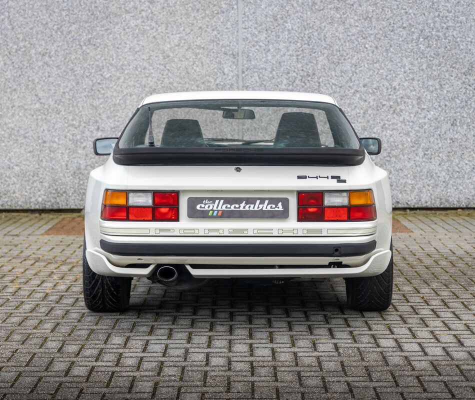 Porsche 944 S2 1990