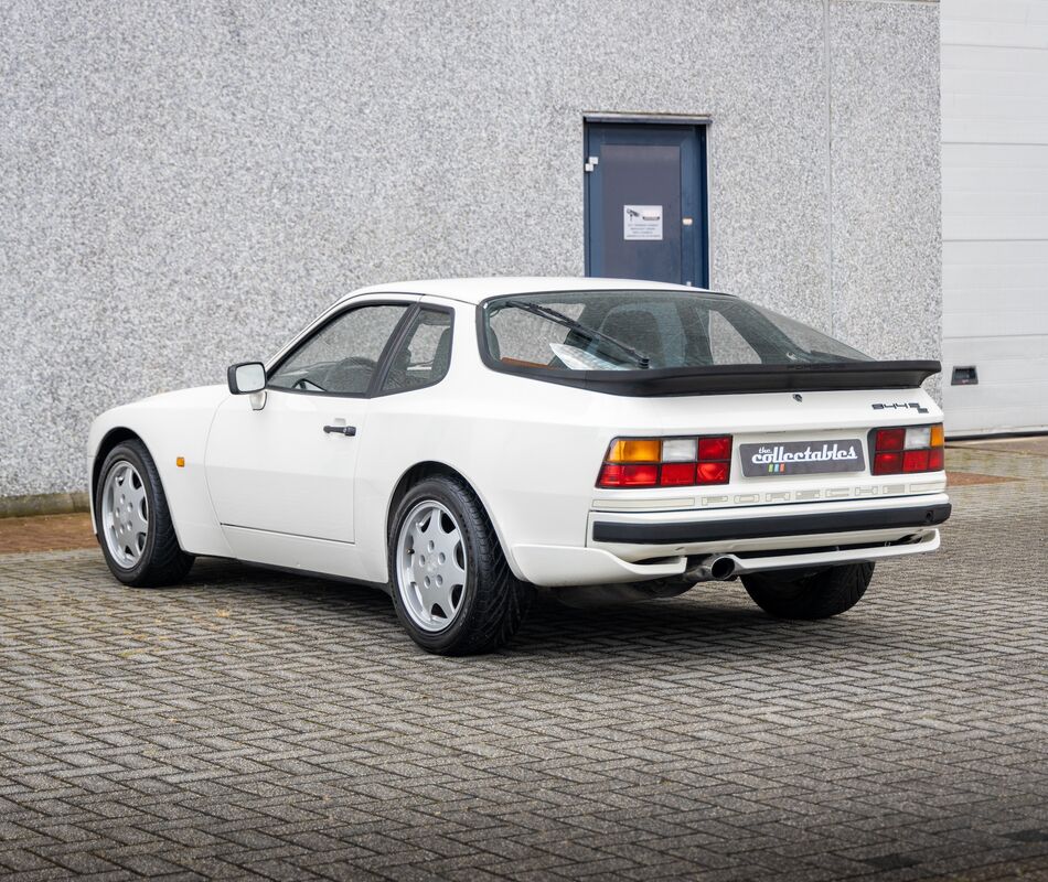 Porsche 944 S2 1990