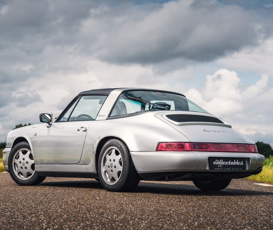 Porsche 911 (964) Carrera 4 Targa