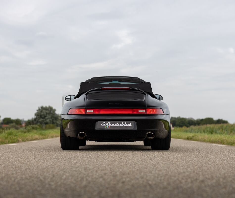 Porsche 911 Carrera 2 Cabriolet (993)