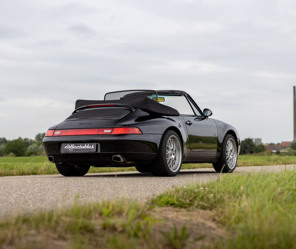 Porsche 911 Carrera 2 Cabriolet (993)