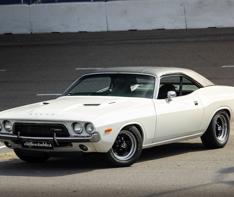 Dodge Challenger 340 V8