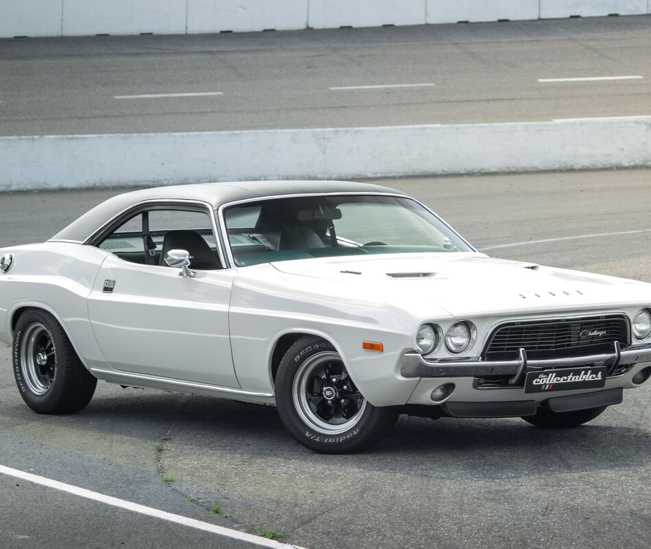 Dodge Challenger 340 V8