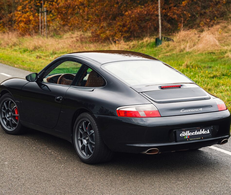 Porsche 911 (996) Carrera 4 Coupe