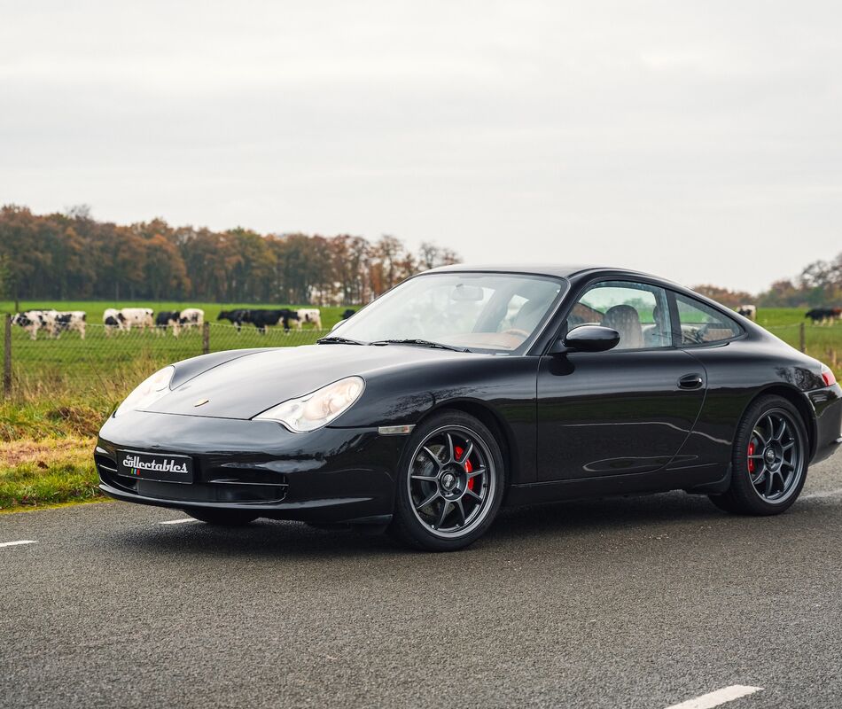 Porsche 911 (996) Carrera 4 Coupe