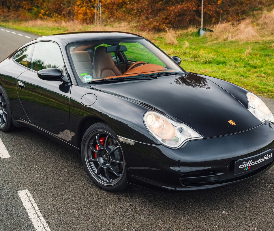 Porsche 911 (996) Carrera 4 Coupe